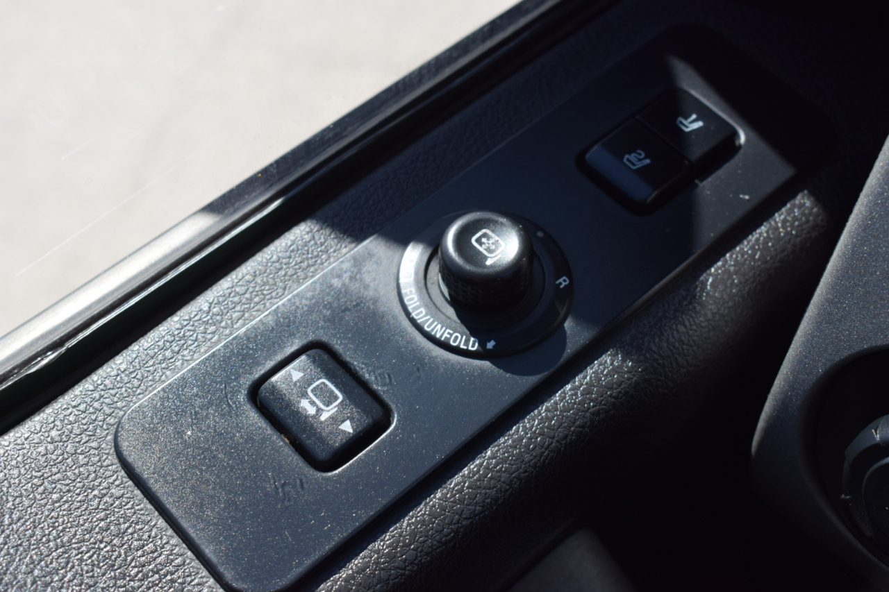 Ford F-250 SD Lariat Crew Cab 4WD 2015