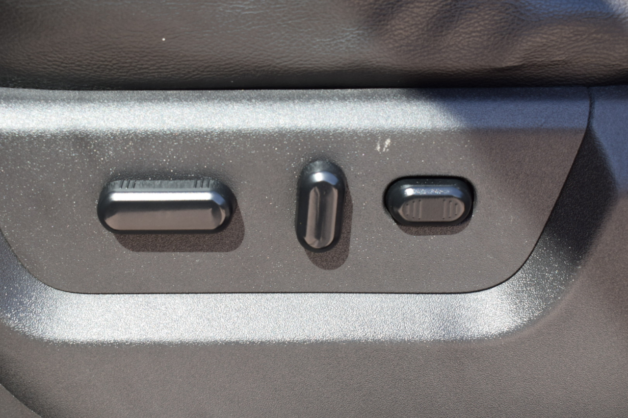 Ford F-250 SD Lariat Crew Cab 4WD 2015