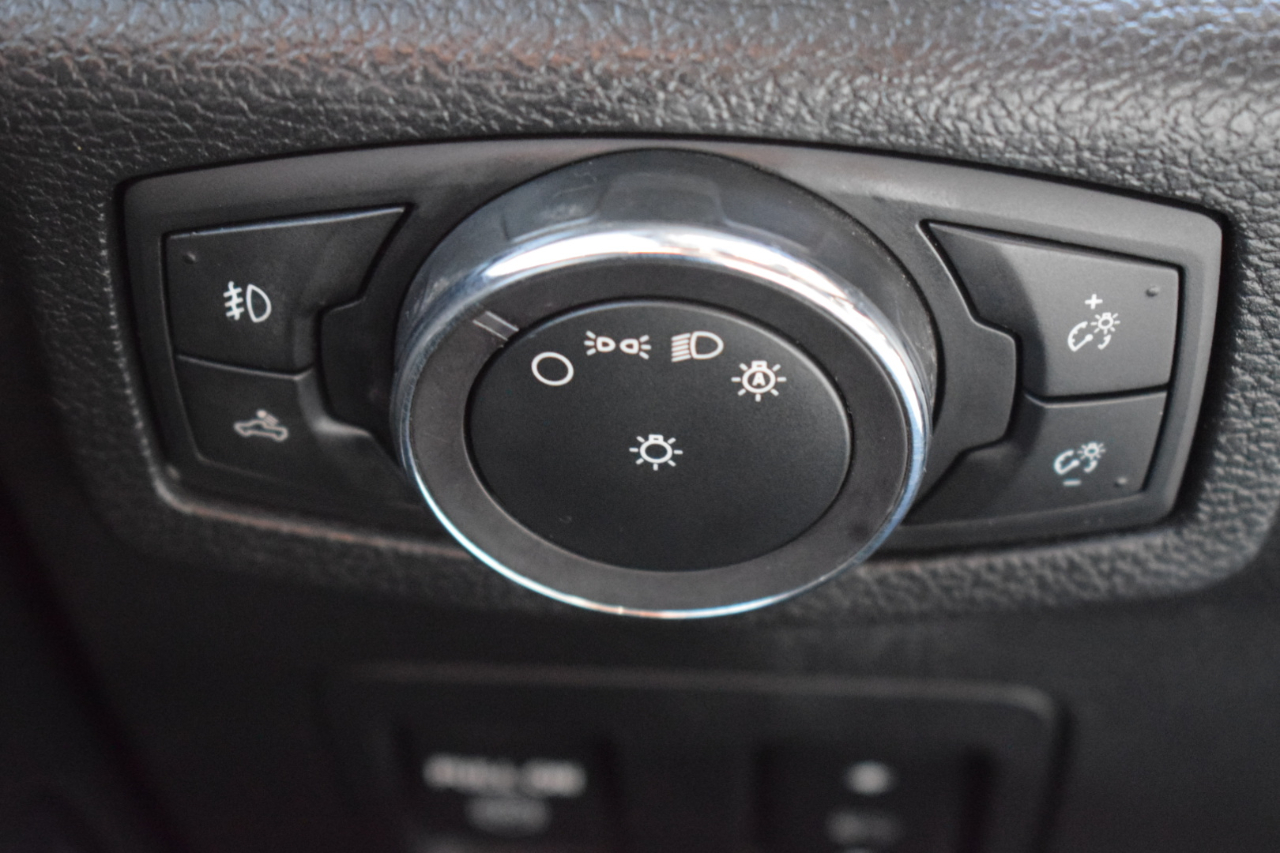 Ford F-150 Lariat 4WD SuperCrew 5.5' Box 2019