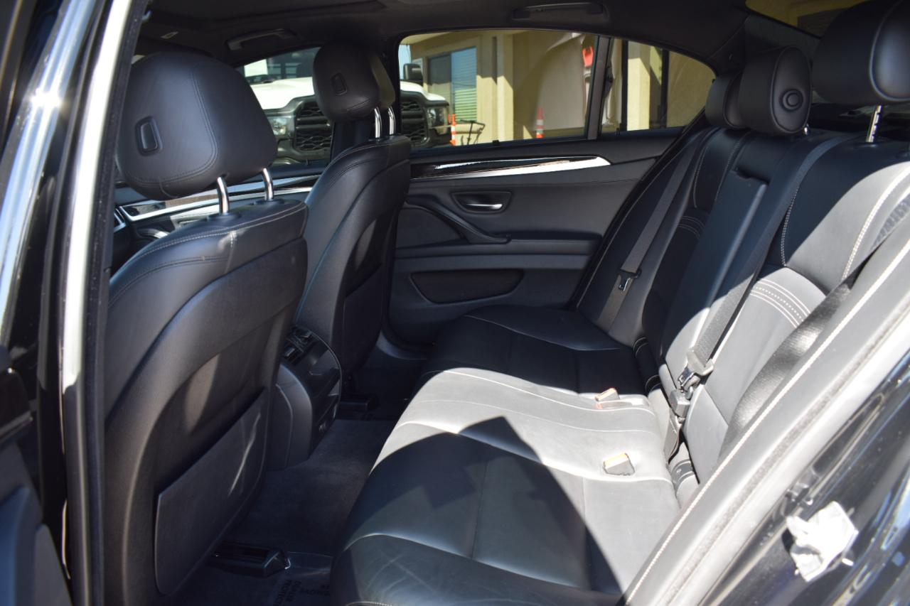 BMW 5-Series 535i 2016