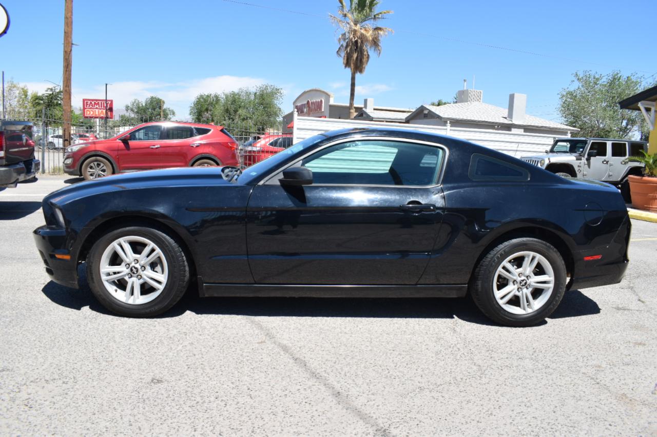 Ford Mustang V6 Coupe 2014
