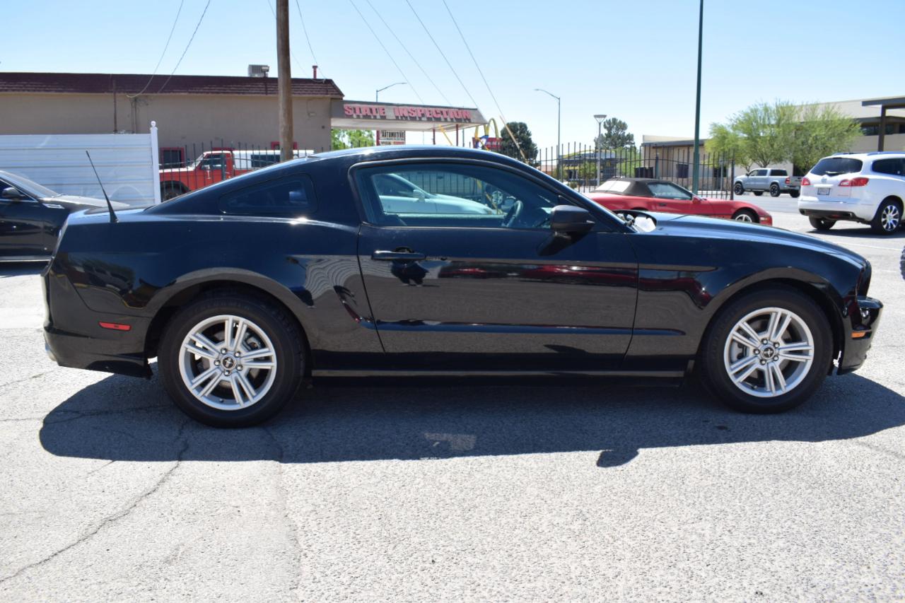 Ford Mustang V6 Coupe 2014