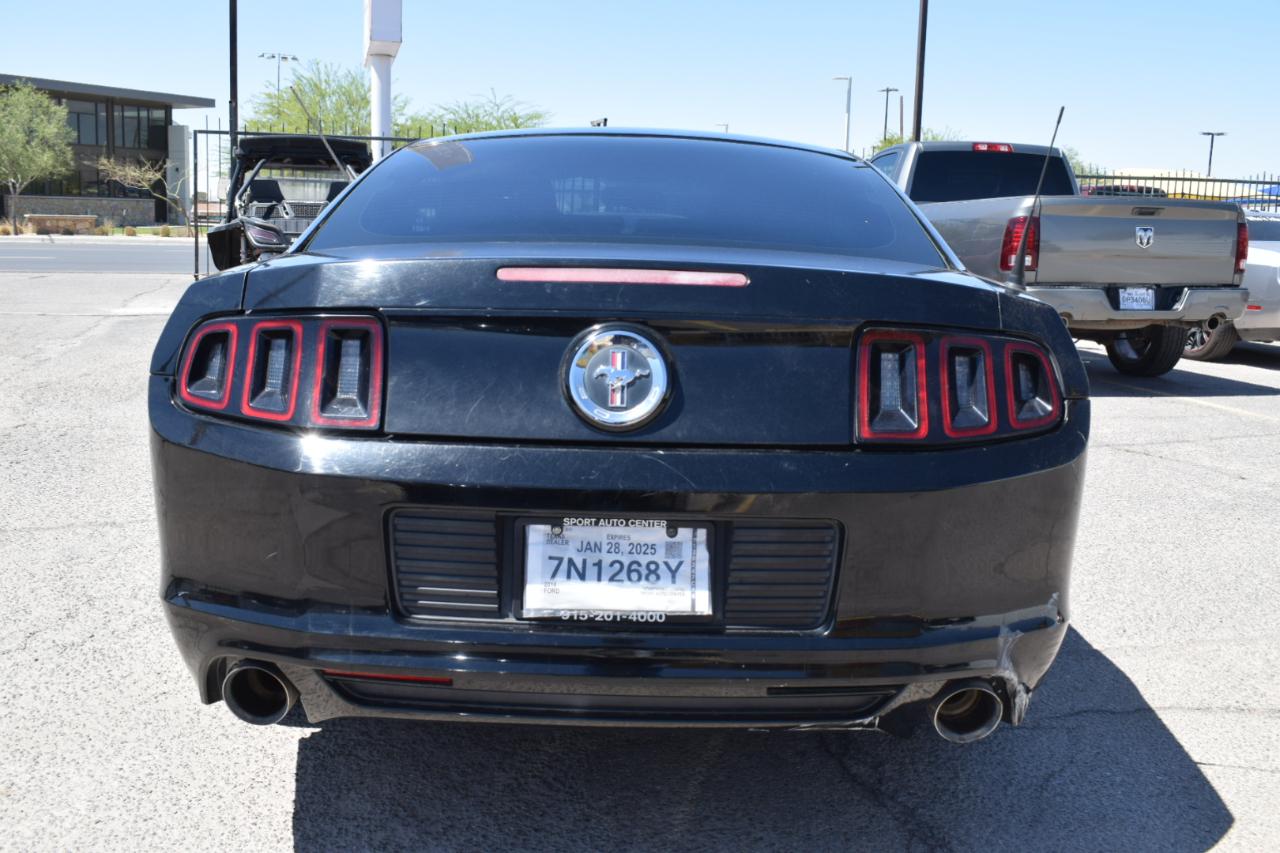 Ford Mustang V6 Coupe 2014