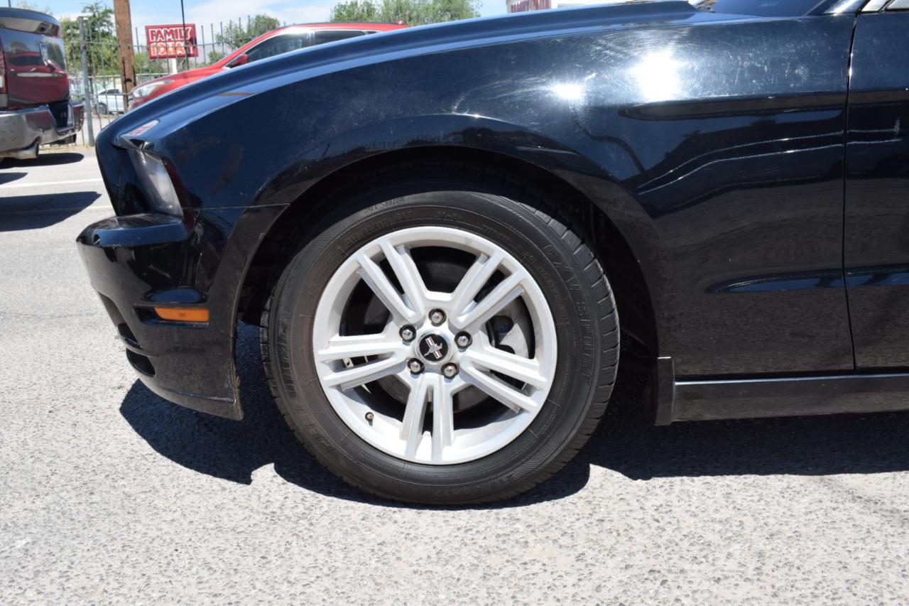 Ford Mustang V6 Coupe 2014