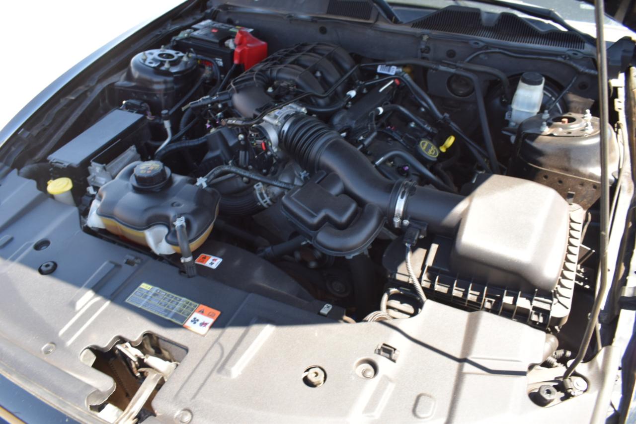 Ford Mustang V6 Coupe 2014