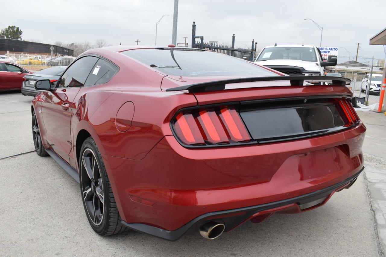 Ford Mustang GT Premium Coupe 2017