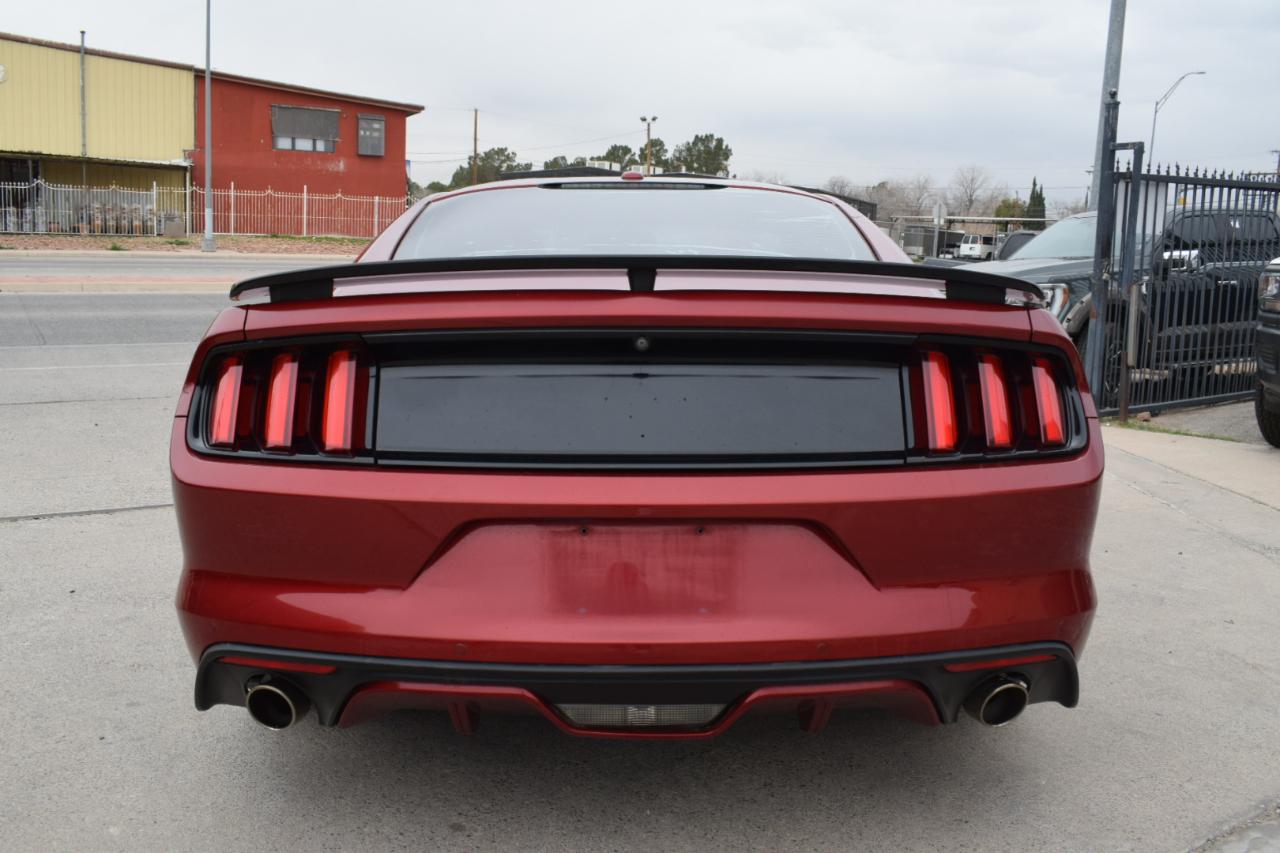 Ford Mustang GT Premium Coupe 2017