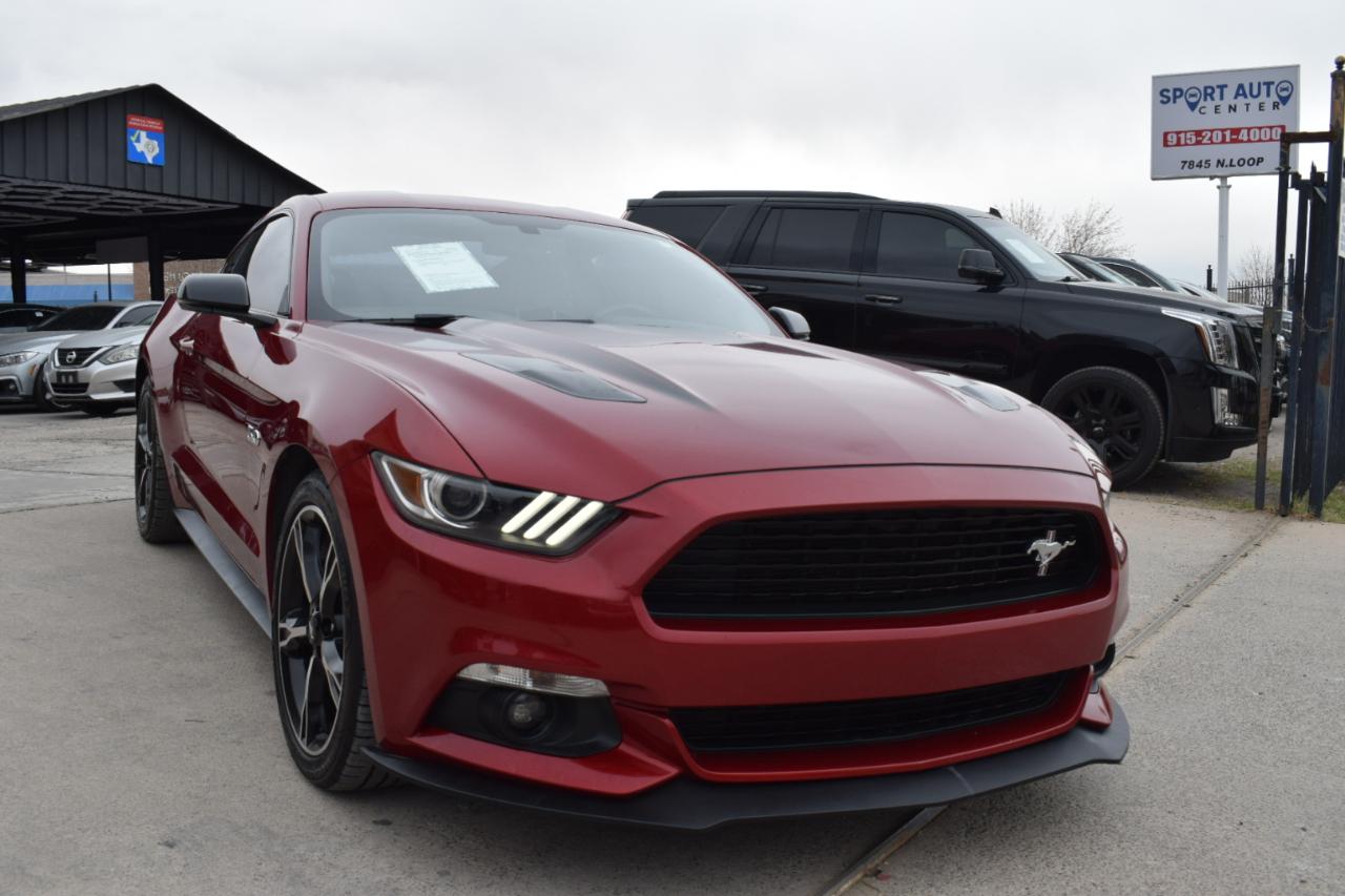 Ford Mustang GT Premium Coupe 2017