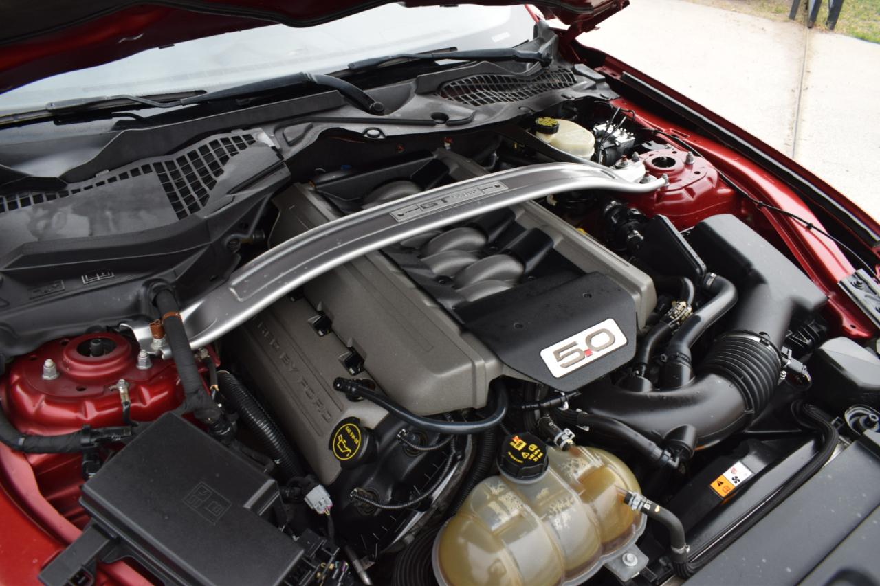 Ford Mustang GT Premium Coupe 2017