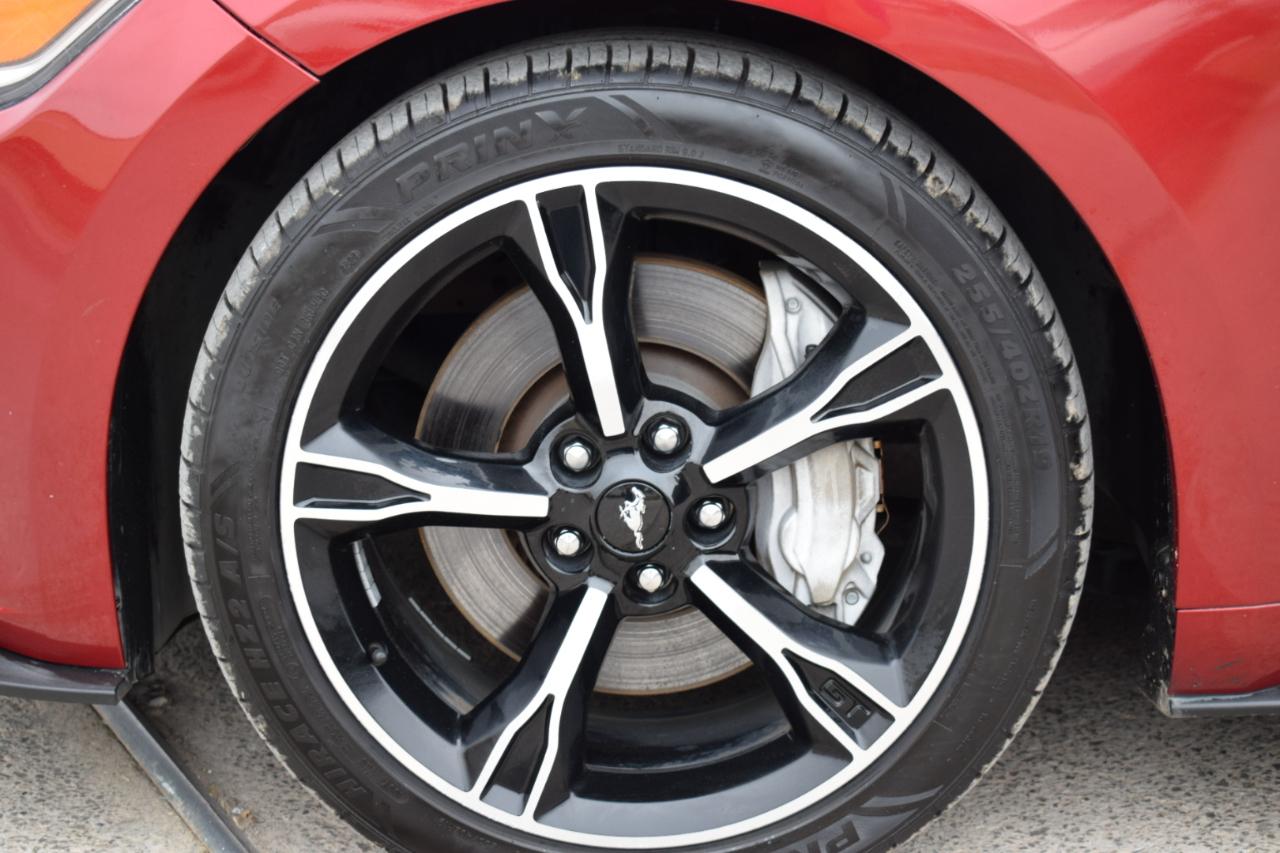 Ford Mustang GT Premium Coupe 2017