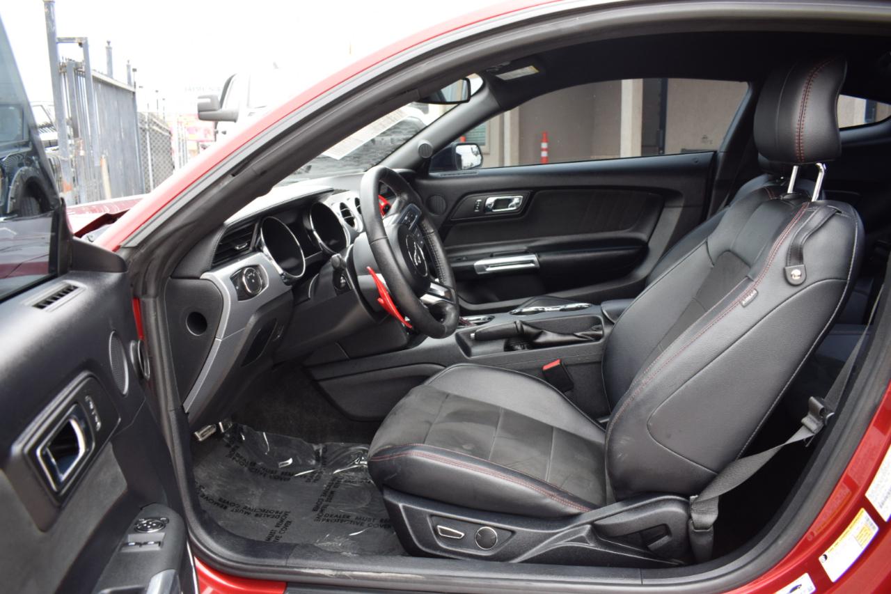 Ford Mustang GT Premium Coupe 2017