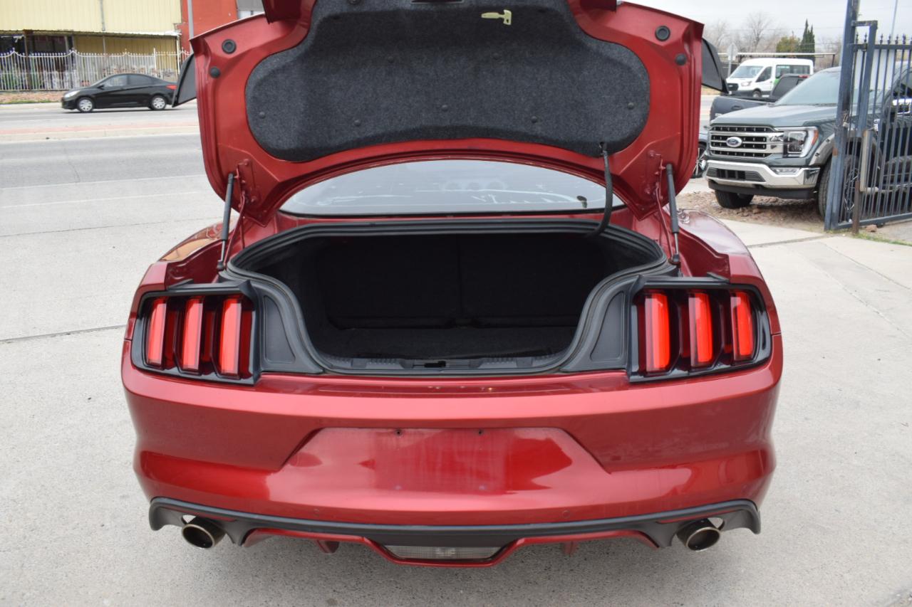 Ford Mustang GT Premium Coupe 2017