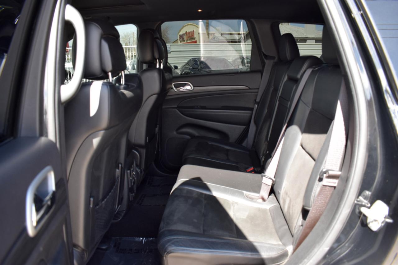 Jeep Grand Cherokee Laredo E 2WD 2021