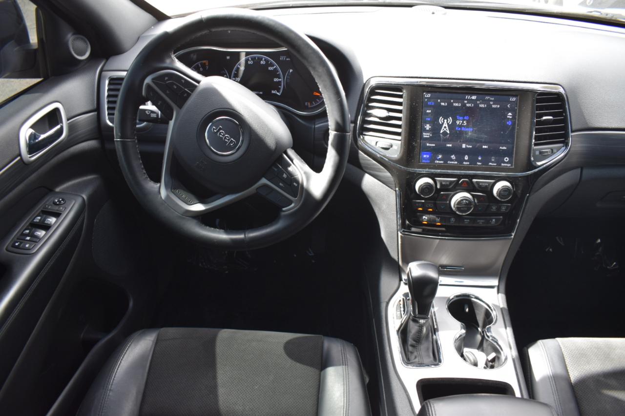 Jeep Grand Cherokee Laredo E 2WD 2021