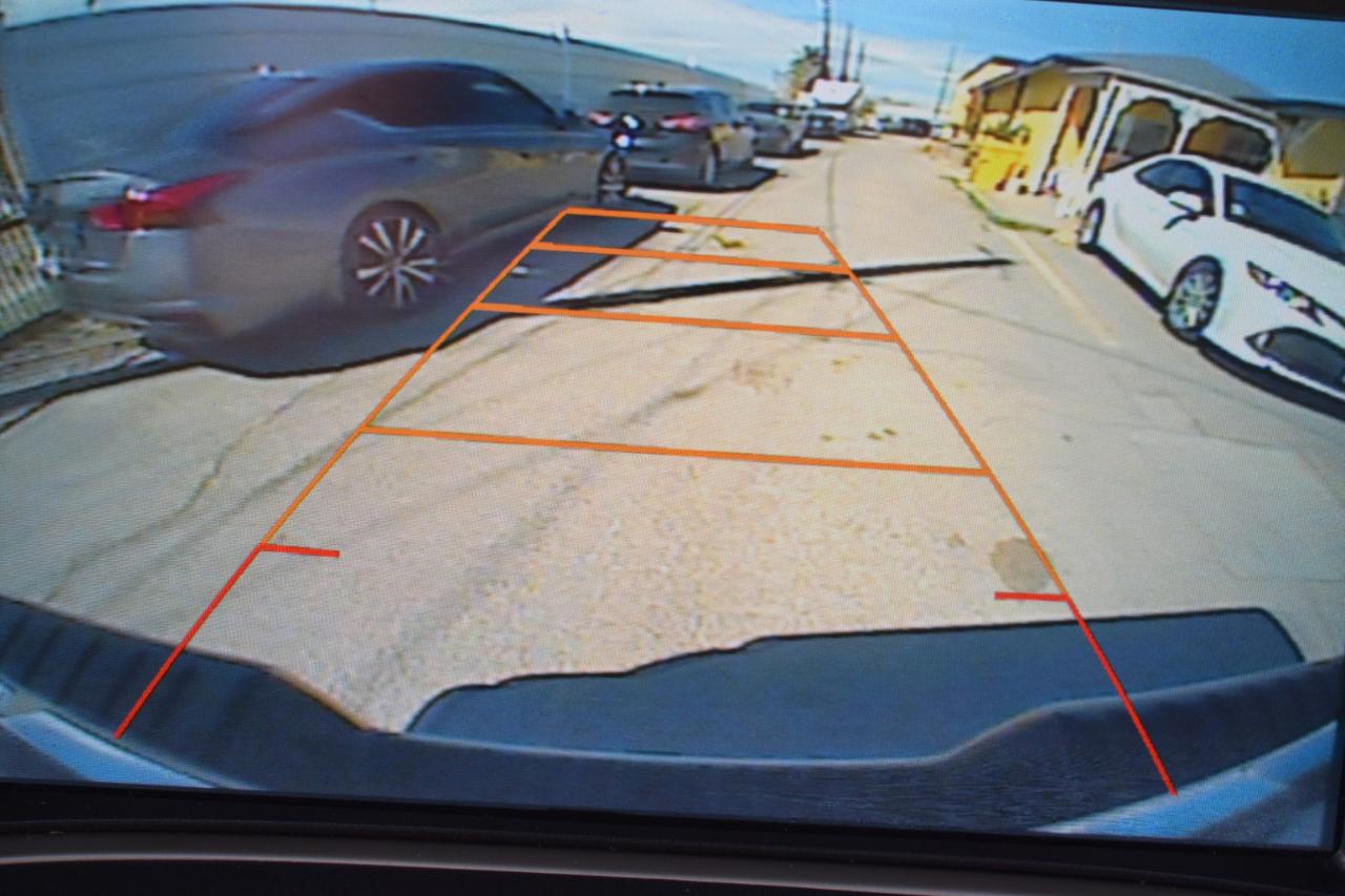 GMC Sierra 1500 Denali Crew Cab Short Box 4WD 2017