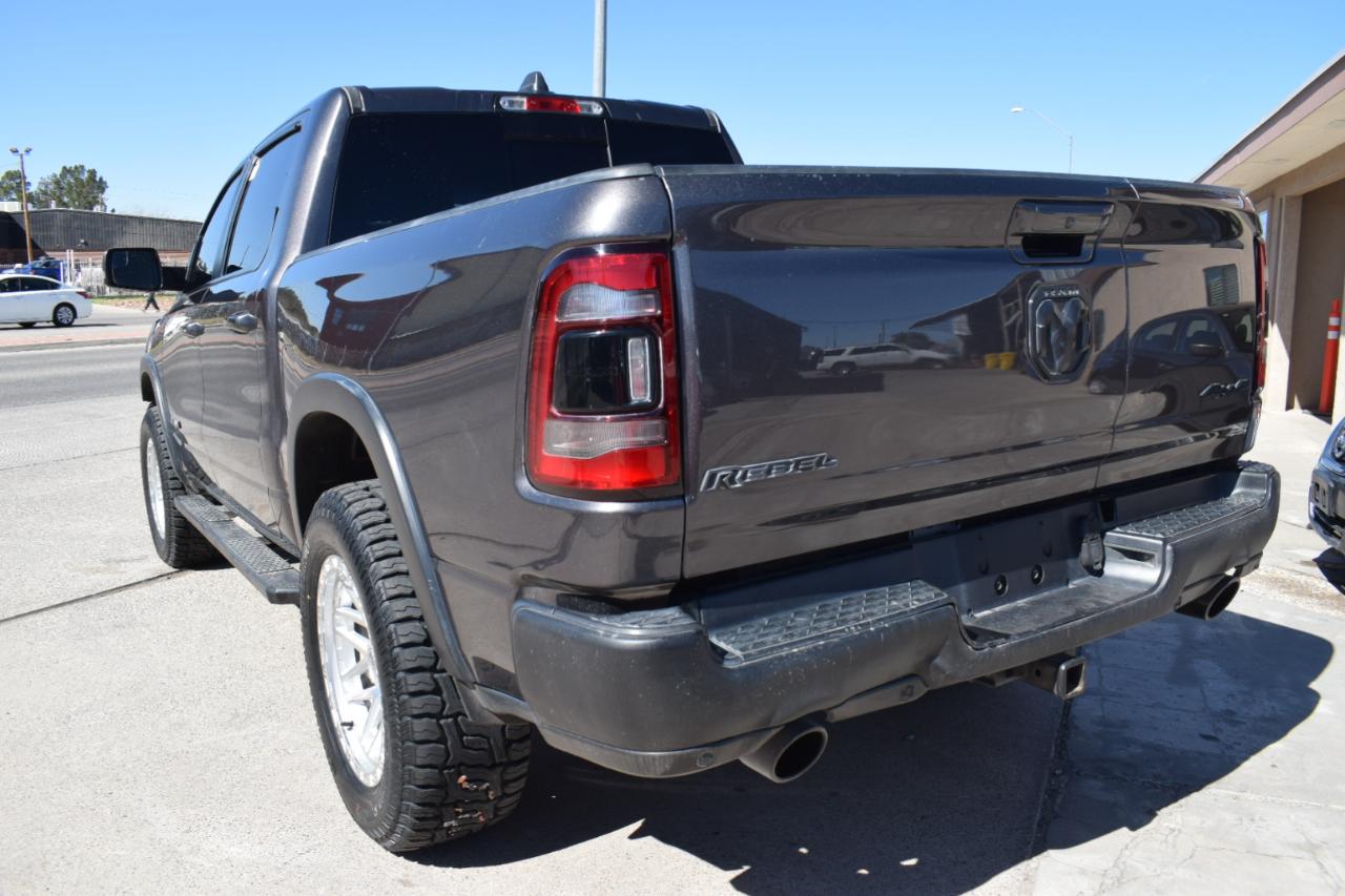RAM 1500 Rebel Crew Cab SB 4WD 2020