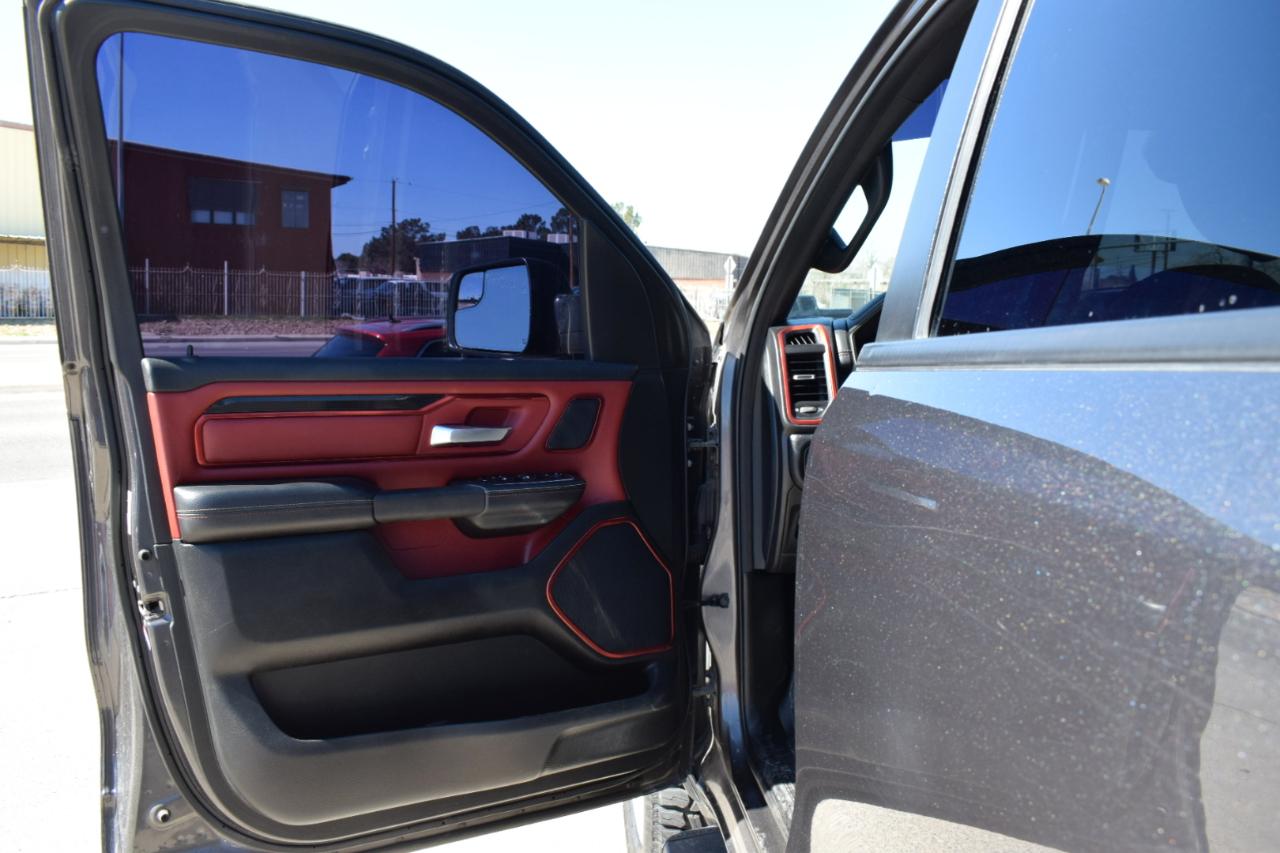 RAM 1500 Rebel Crew Cab SB 4WD 2020