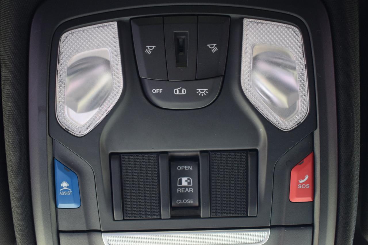 RAM 1500 Rebel Crew Cab SB 4WD 2020