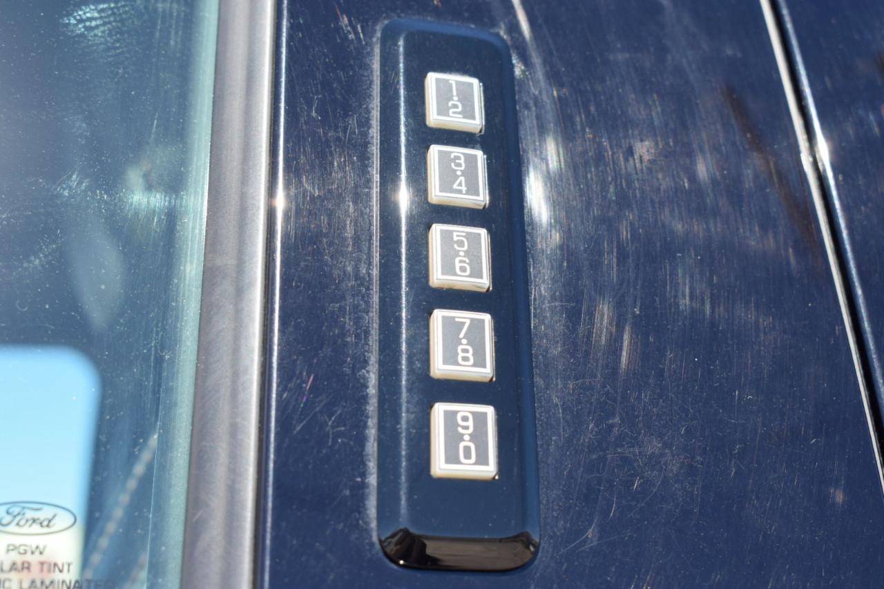 Ford F-150 Platinum SuperCrew 5.5-ft. Bed 4WD 2018