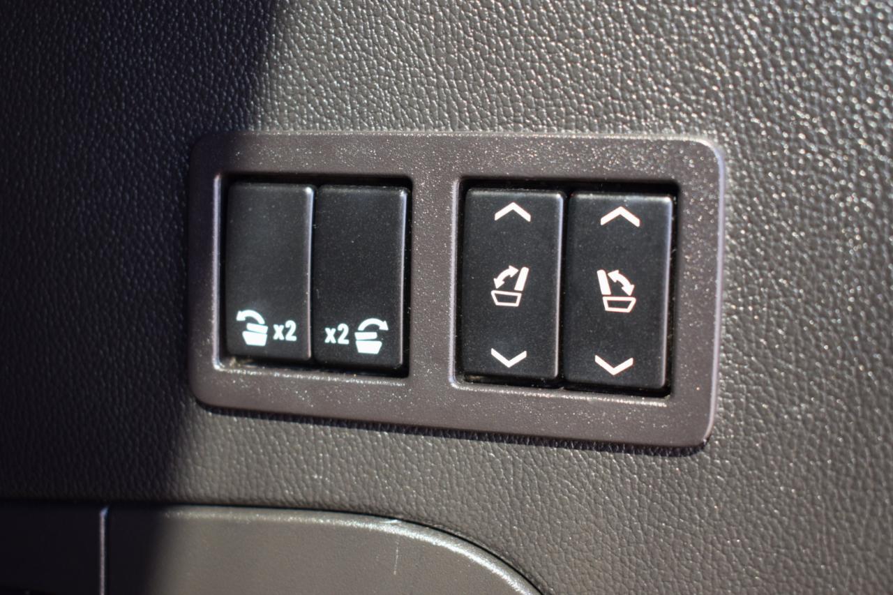 GMC Yukon SLT 2WD 2017