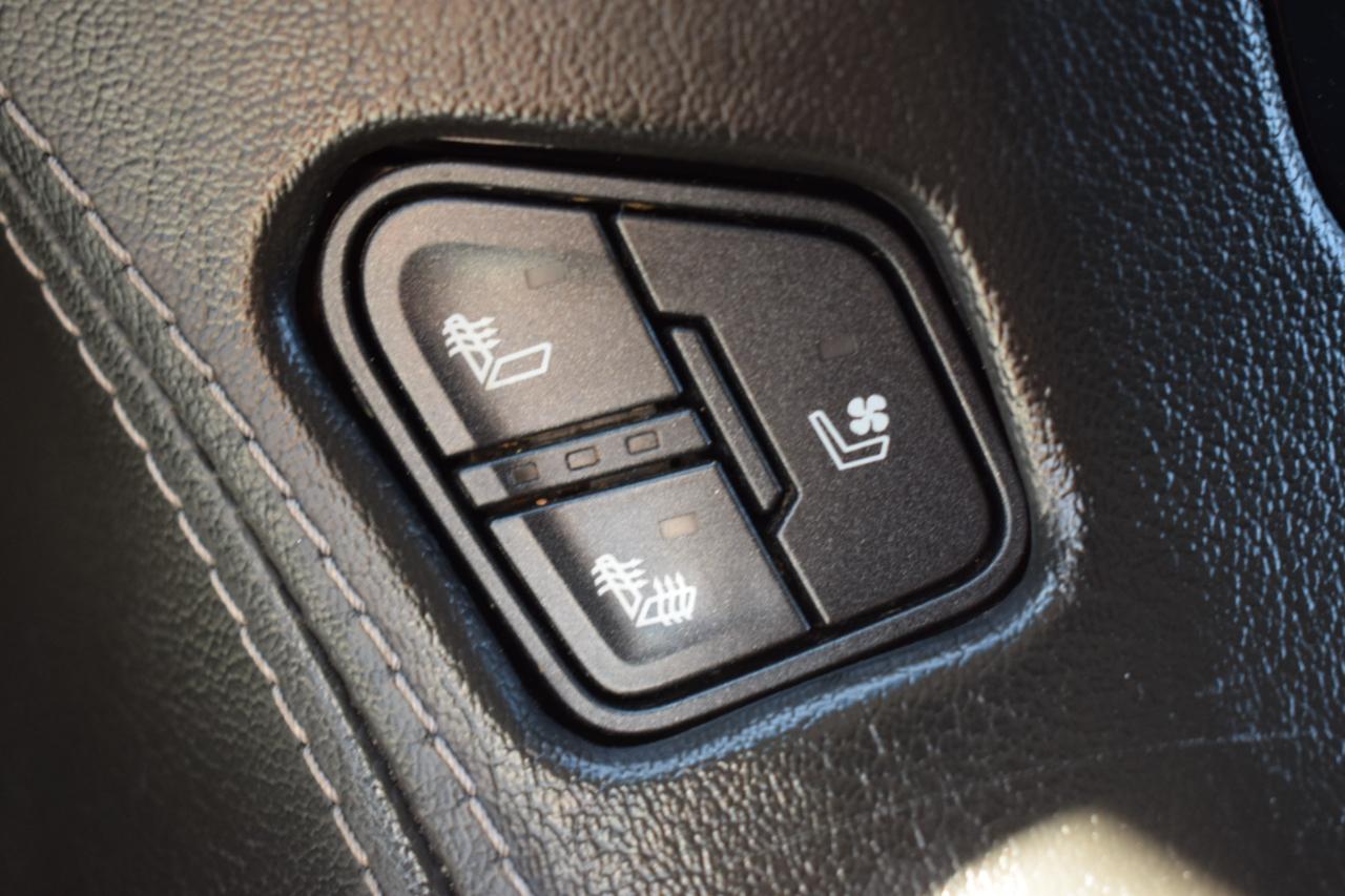 GMC Yukon SLT 2WD 2017