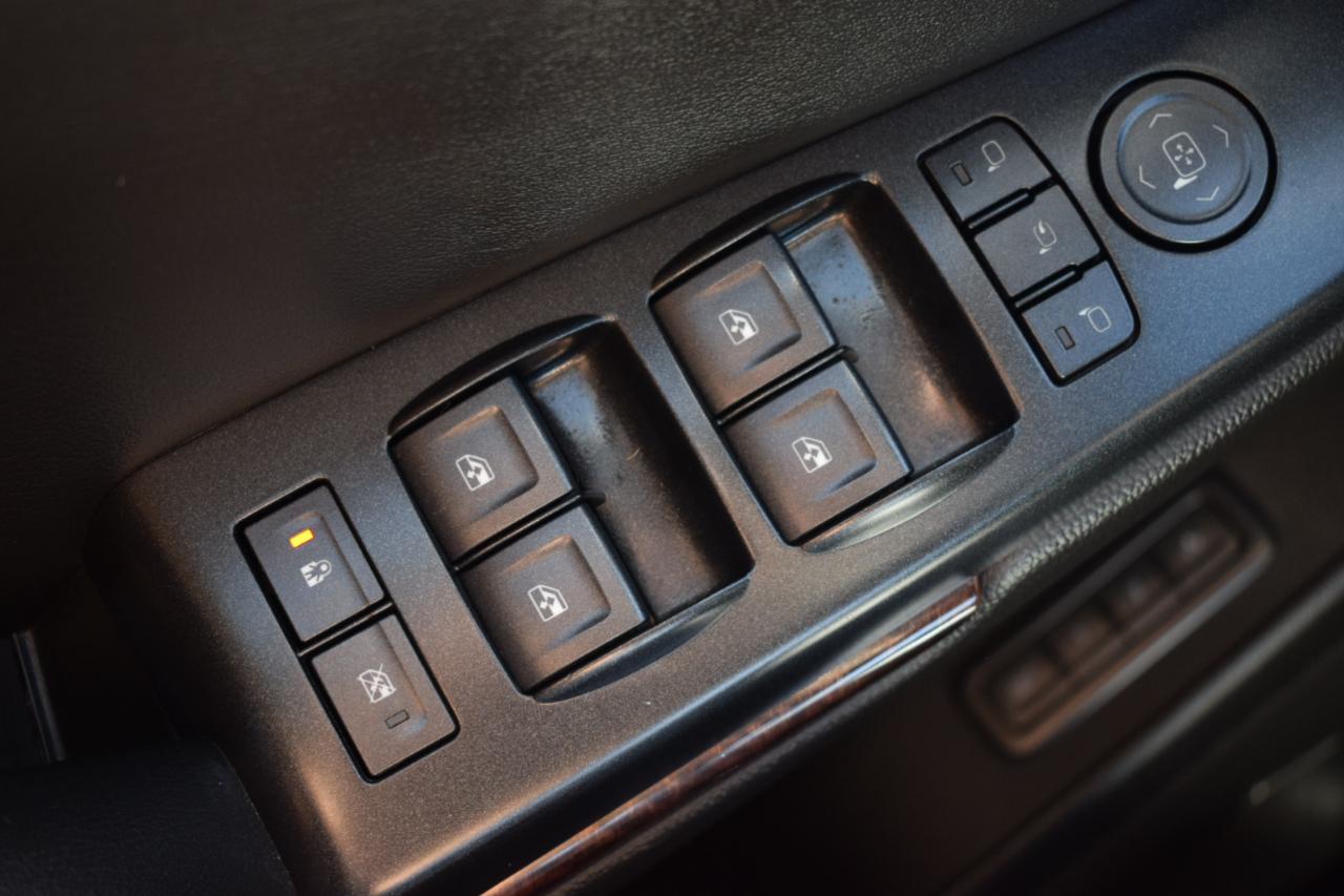 GMC Yukon SLT 2WD 2017