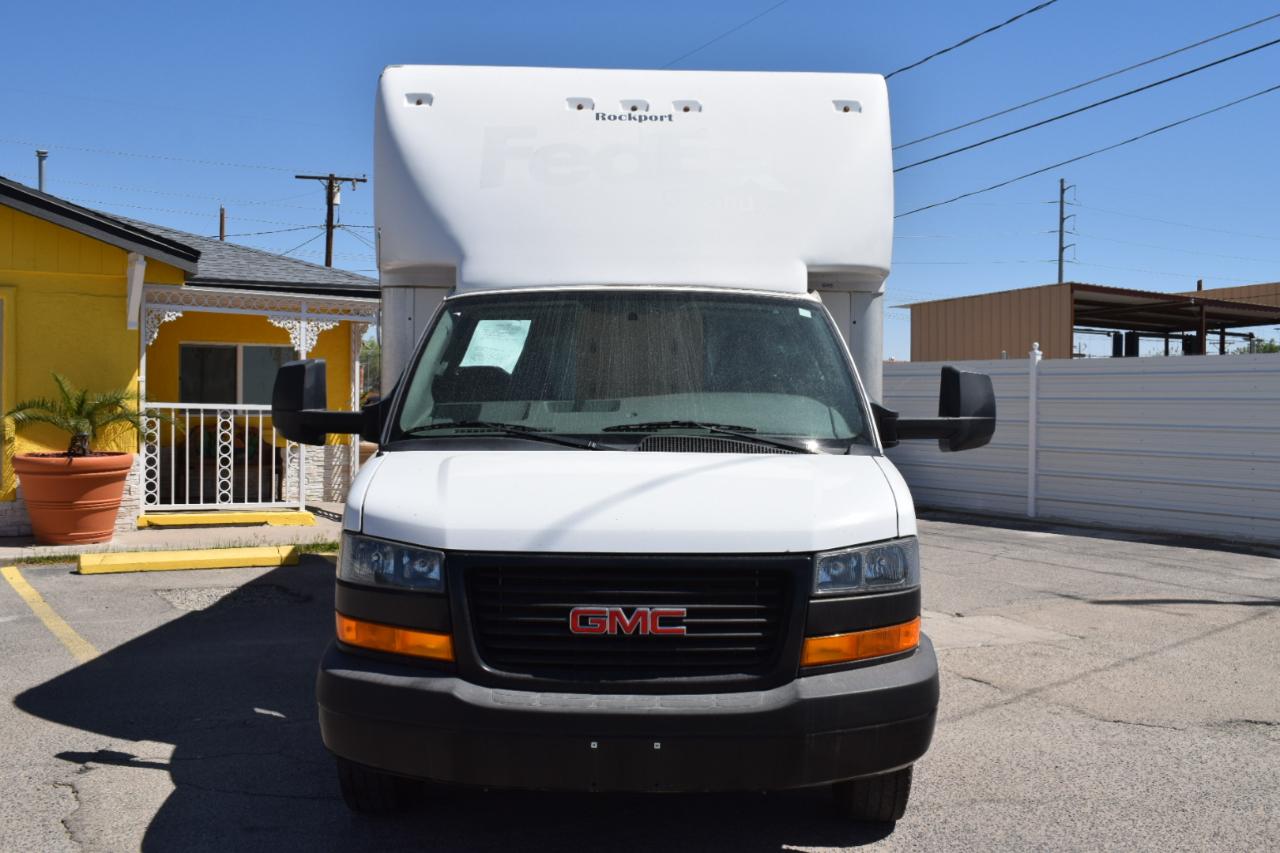 GMC Savana G4500 177 in. 2019