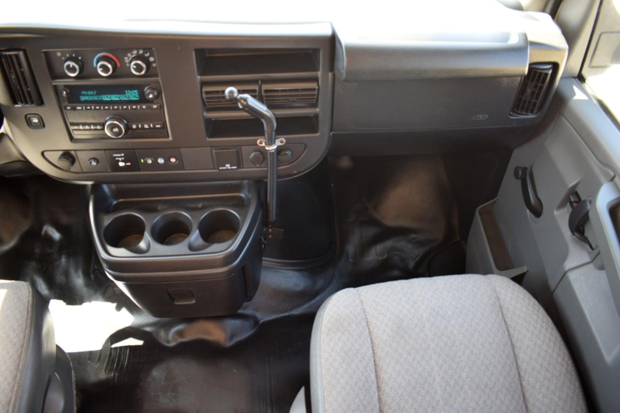 GMC Savana G4500 177 in. 2019