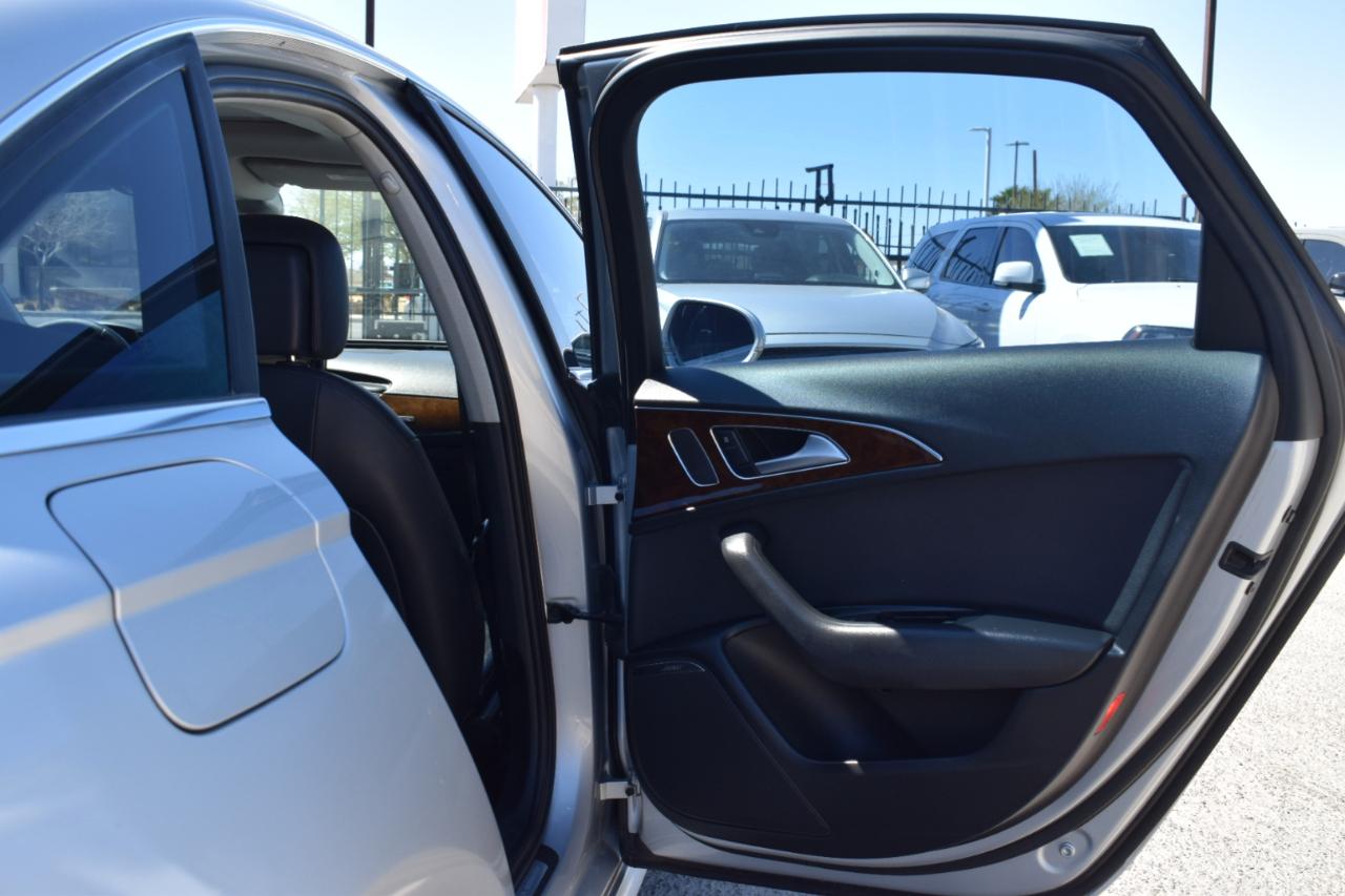 Audi A6 3.0T Premium Plus quattro 2015