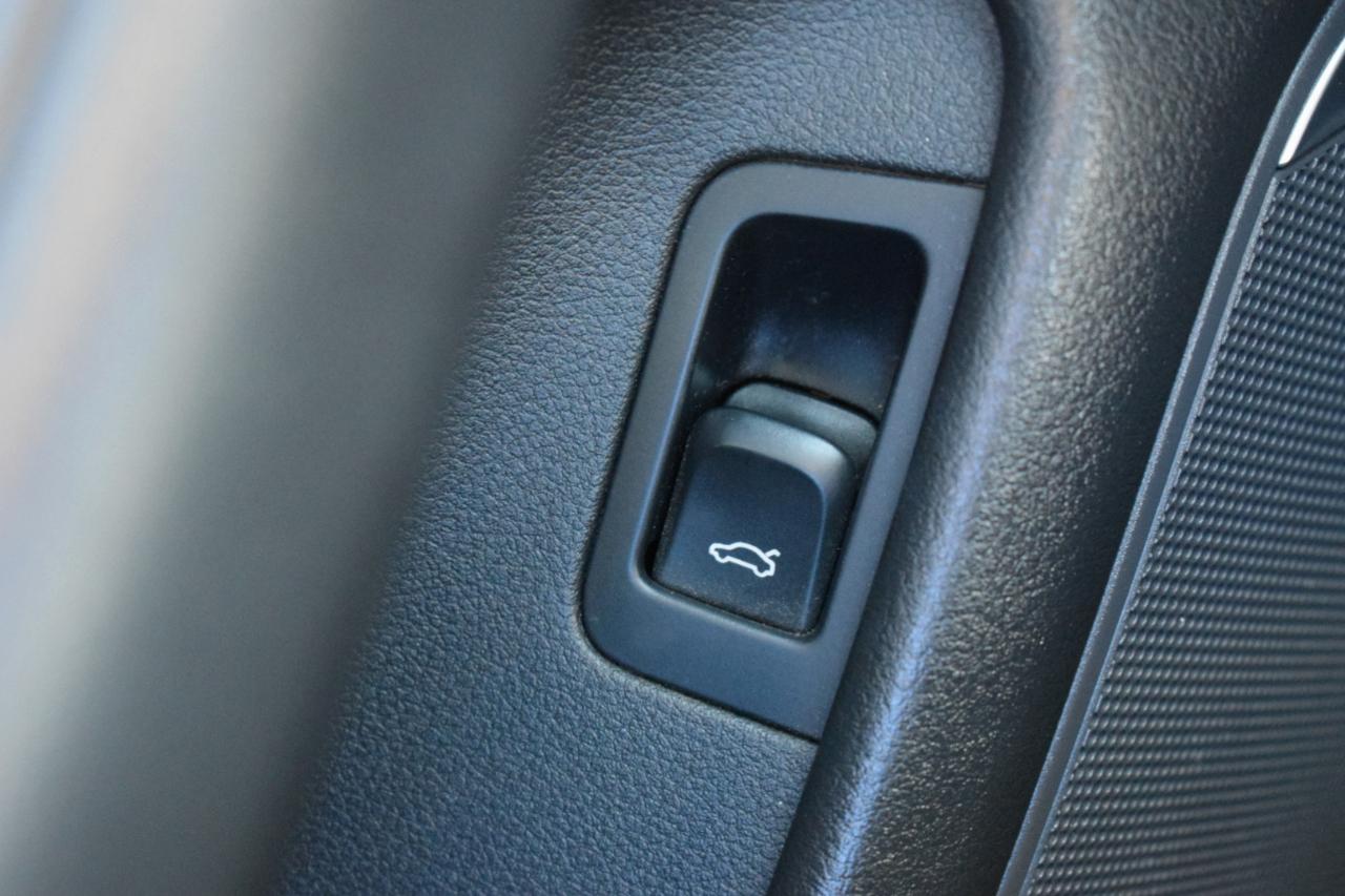 Audi A6 3.0T Premium Plus quattro 2015