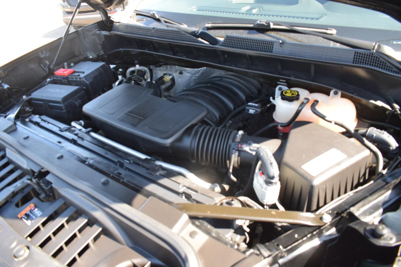 Chevrolet Silverado 1500 Custom Trail Boss Crew Cab Long Box 4WD 2019