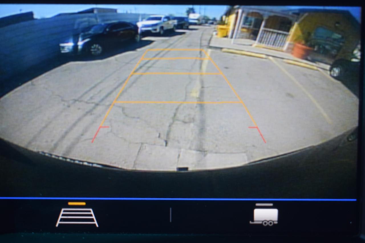 Chevrolet Silverado 1500 Custom Trail Boss Crew Cab Long Box 4WD 2019