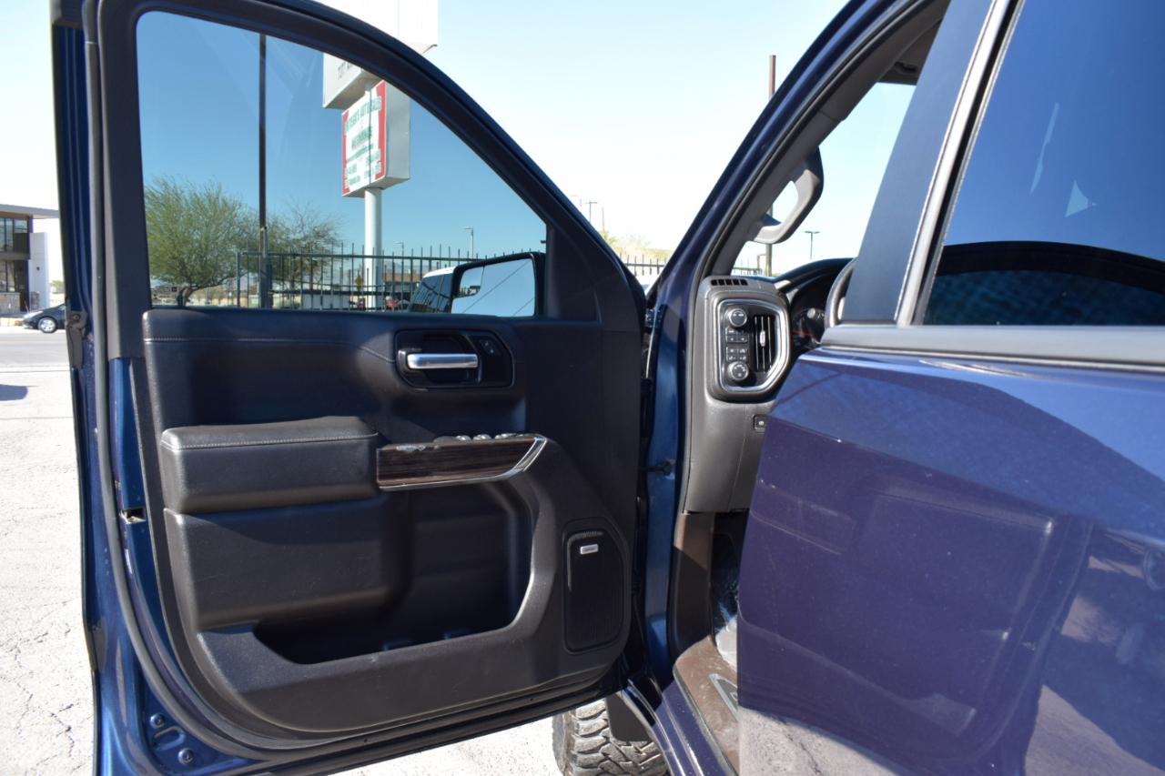 Chevrolet Silverado 1500 LT Trail Boss Crew Cab 4WD 2020