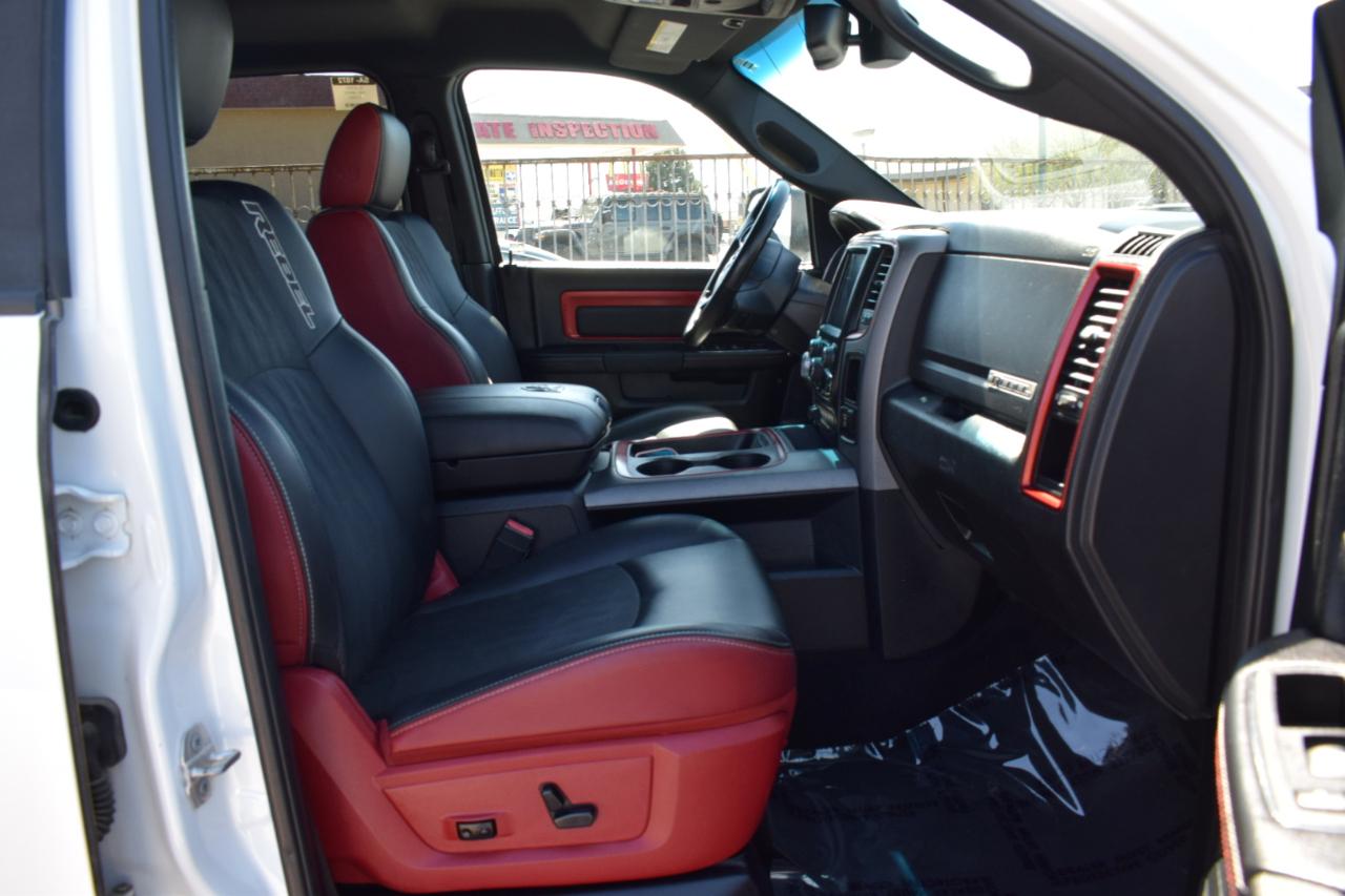 RAM 1500 Rebel Crew Cab SWB 4WD 2016