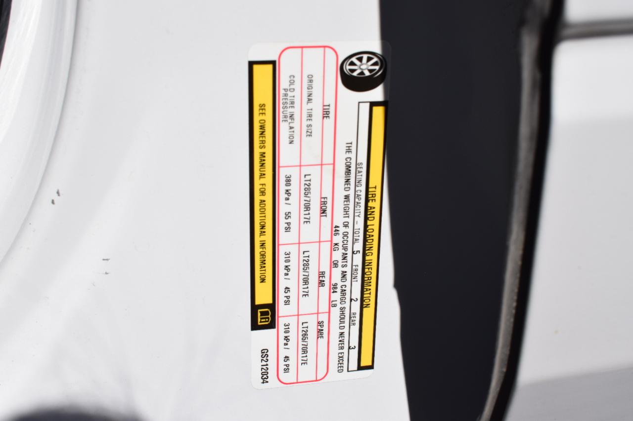 RAM 1500 Rebel Crew Cab SWB 4WD 2016