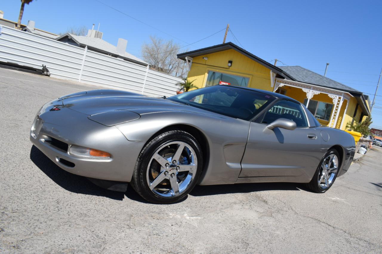 Chevrolet Corvette Coupe 2001