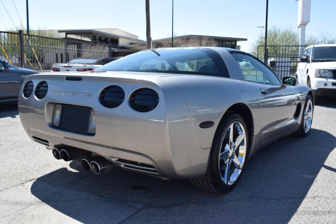 Chevrolet Corvette Coupe 2001