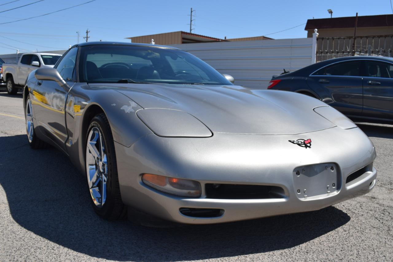 Chevrolet Corvette Coupe 2001