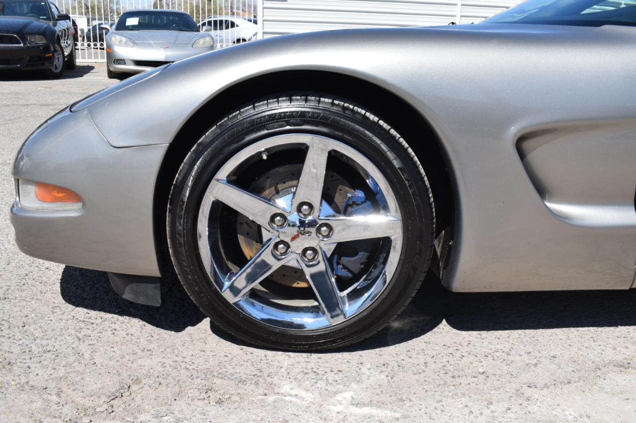 Chevrolet Corvette Coupe 2001