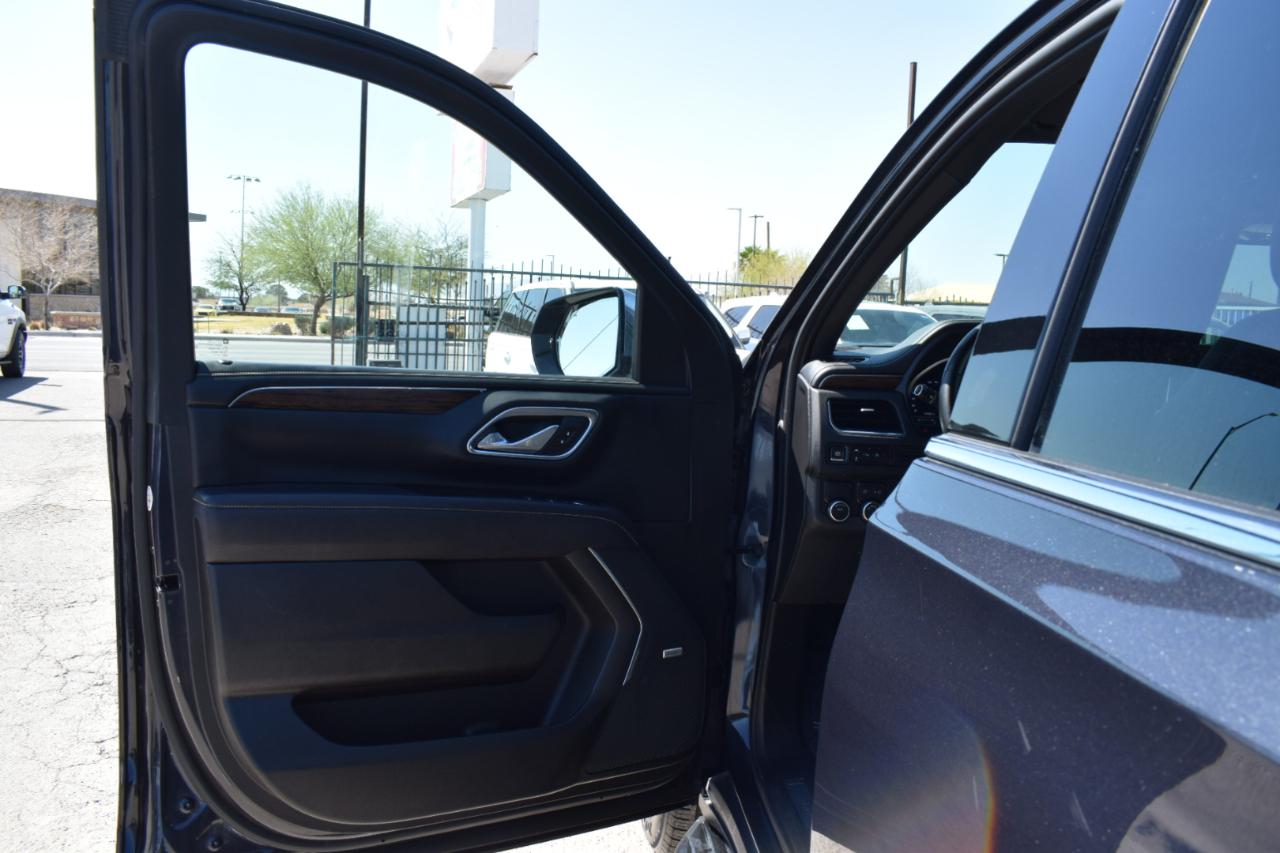 Chevrolet Suburban Premier 2023