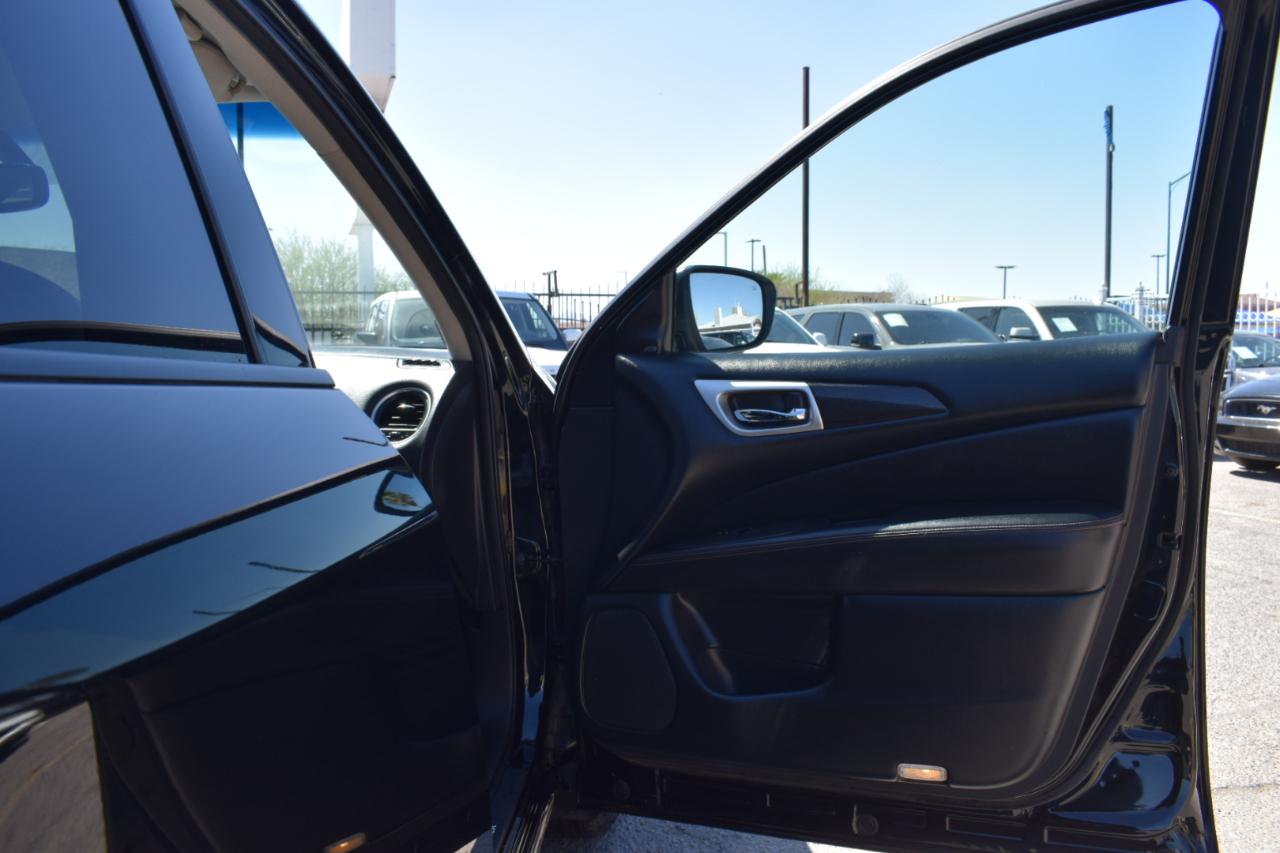 Nissan Pathfinder Rock Creek 4D SUV 4WD 2019