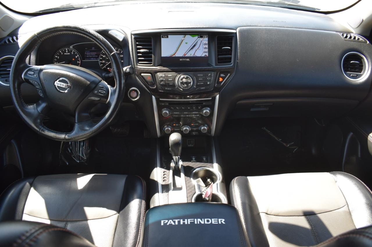 Nissan Pathfinder Rock Creek 4D SUV 4WD 2019