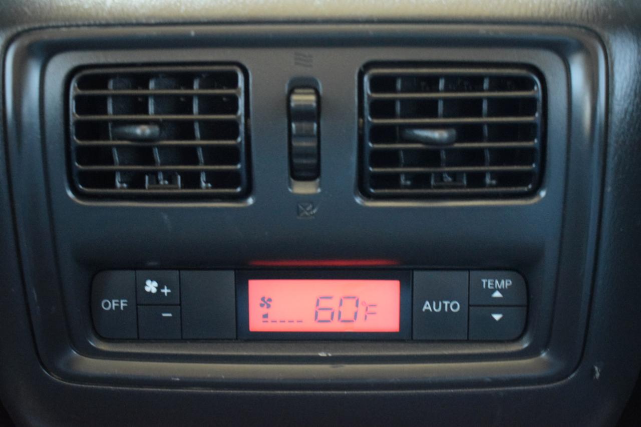 Nissan Pathfinder Rock Creek 4D SUV 4WD 2019