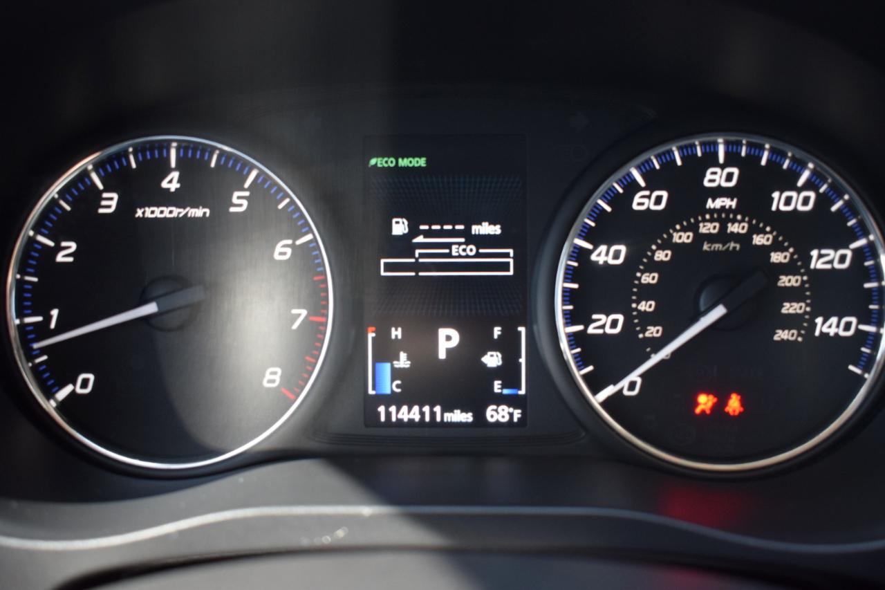 Mitsubishi Outlander ES 2WD 2020