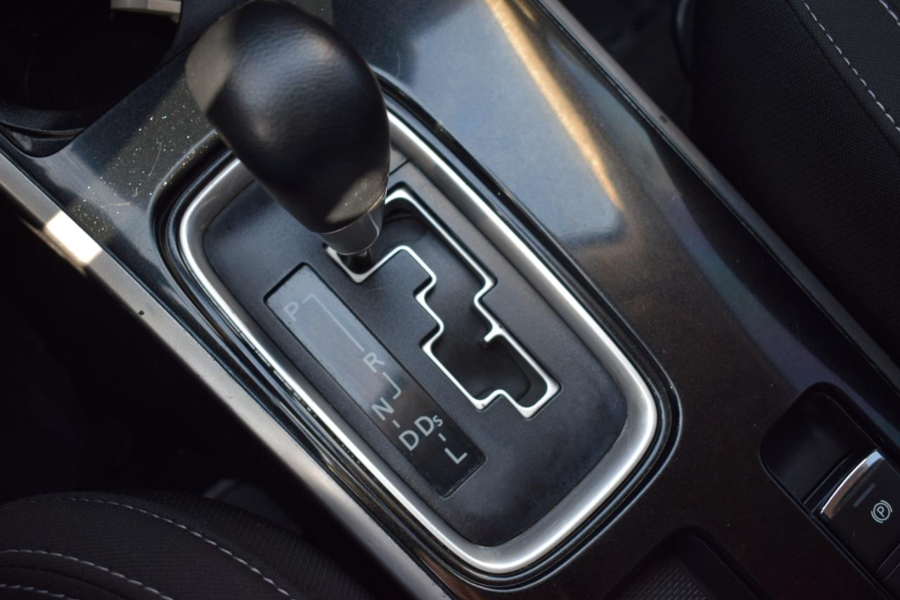 Mitsubishi Outlander ES 2WD 2020