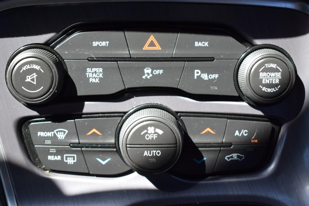 Dodge Challenger R/T Plus 2015