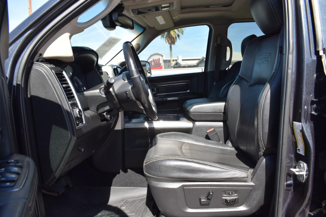 RAM 2500 Laramie Mega Cab 4WD 2018