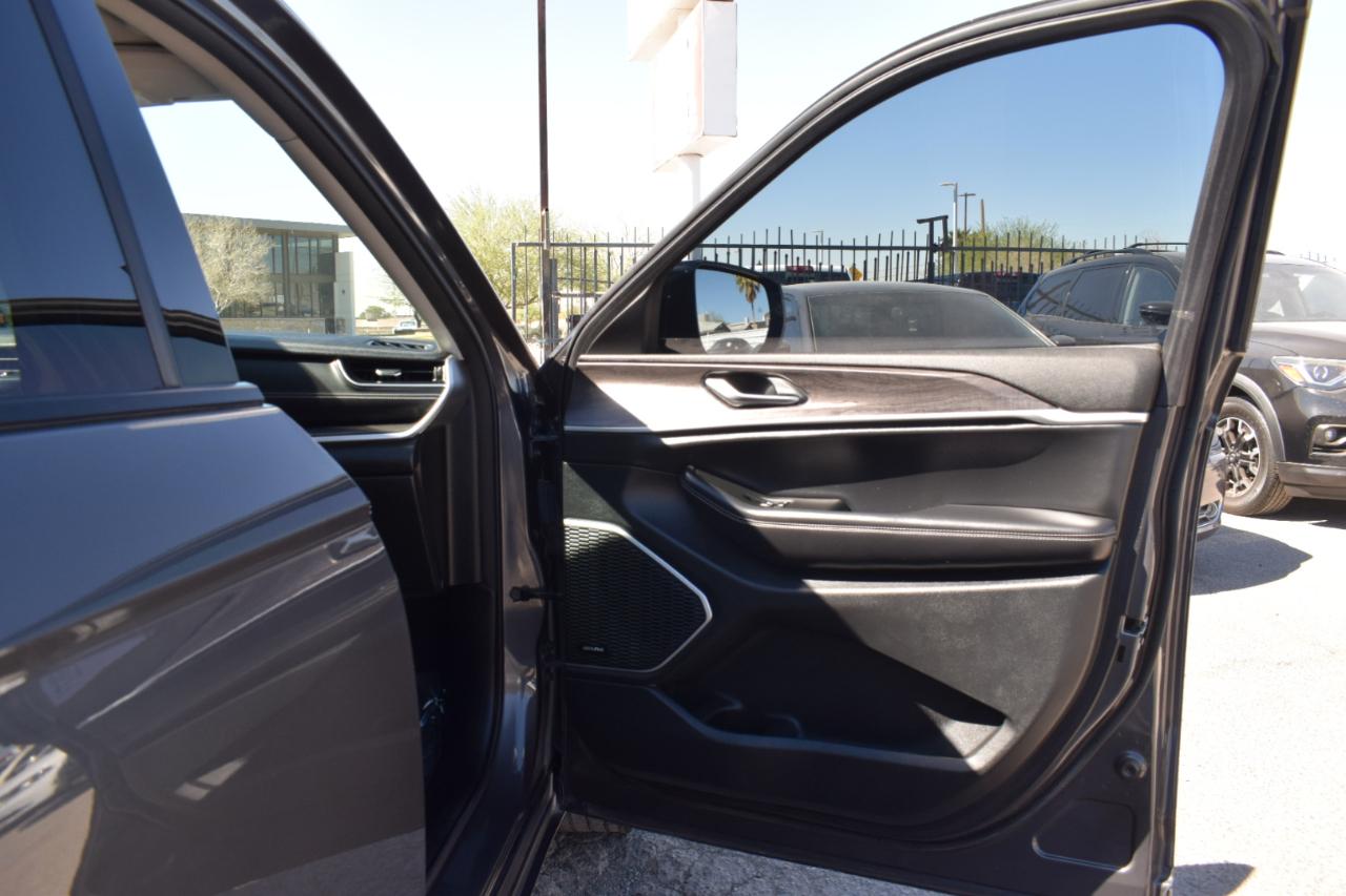 Jeep Grand Cherokee Limited 4WD 2021