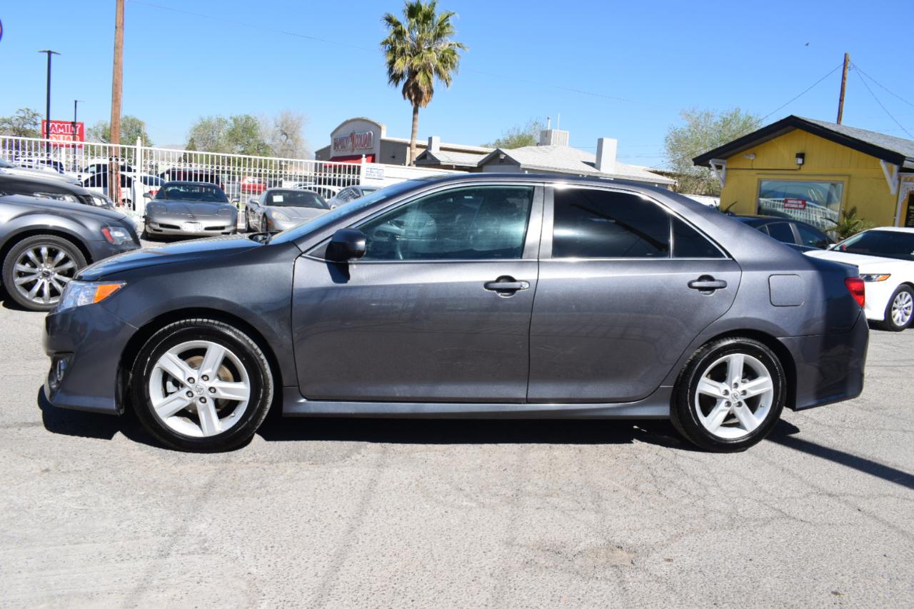 Toyota Camry XLE 2013