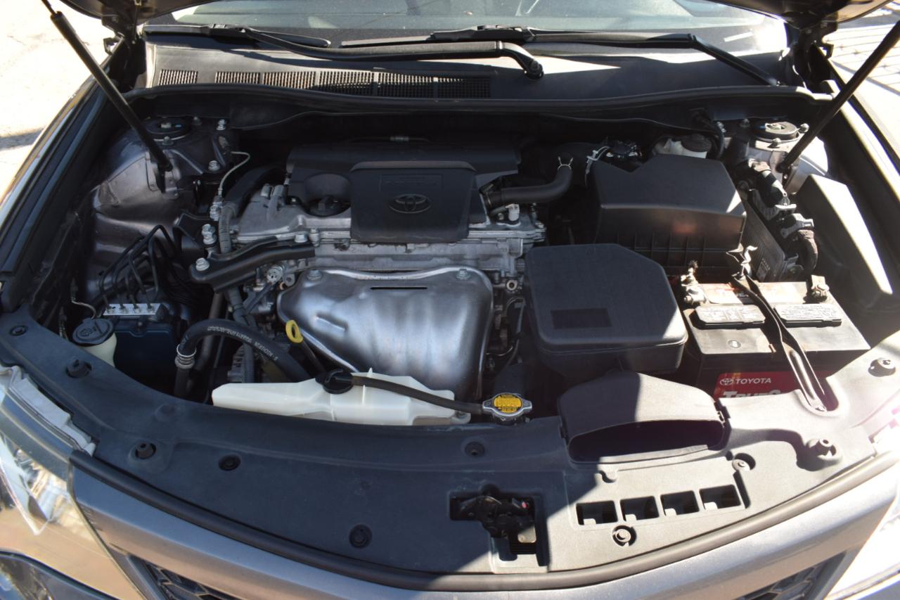 Toyota Camry XLE 2013